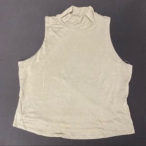Sleeveless Crop Top